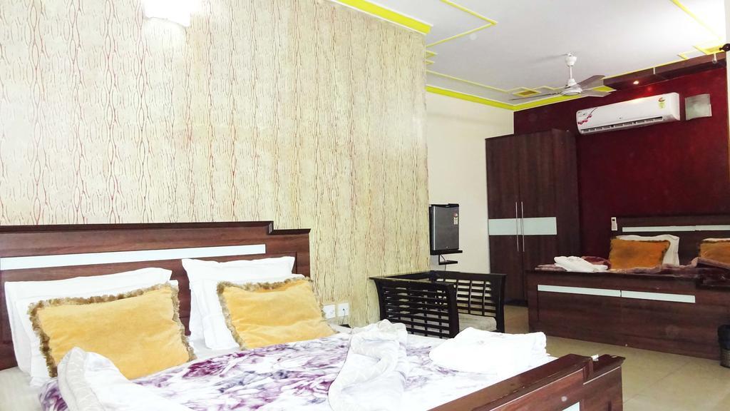 Hotel Durga International Neu-Delhi Exterior foto