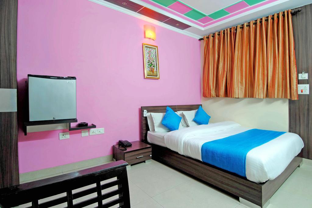 Hotel Durga International Neu-Delhi Zimmer foto